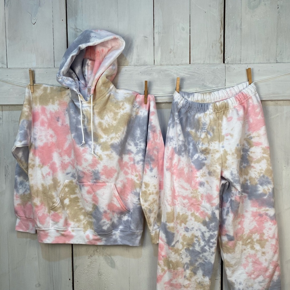 Tie-dye fleece Hoody: UNEEK Tie-dye Apparel